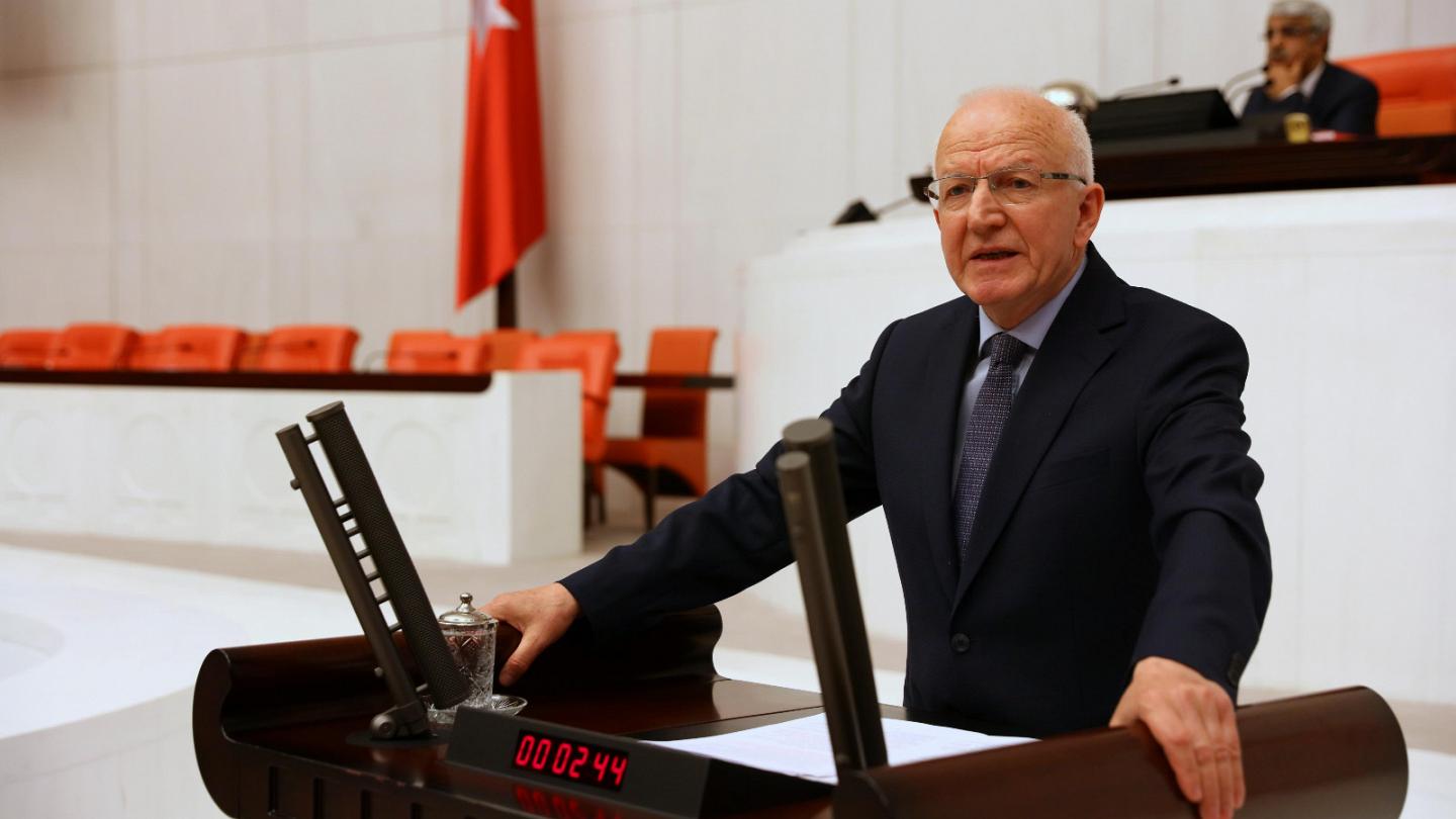İbrahim Kaboğlu: &#8220;Süleyman Soylu görev suçu işliyor&#8221;