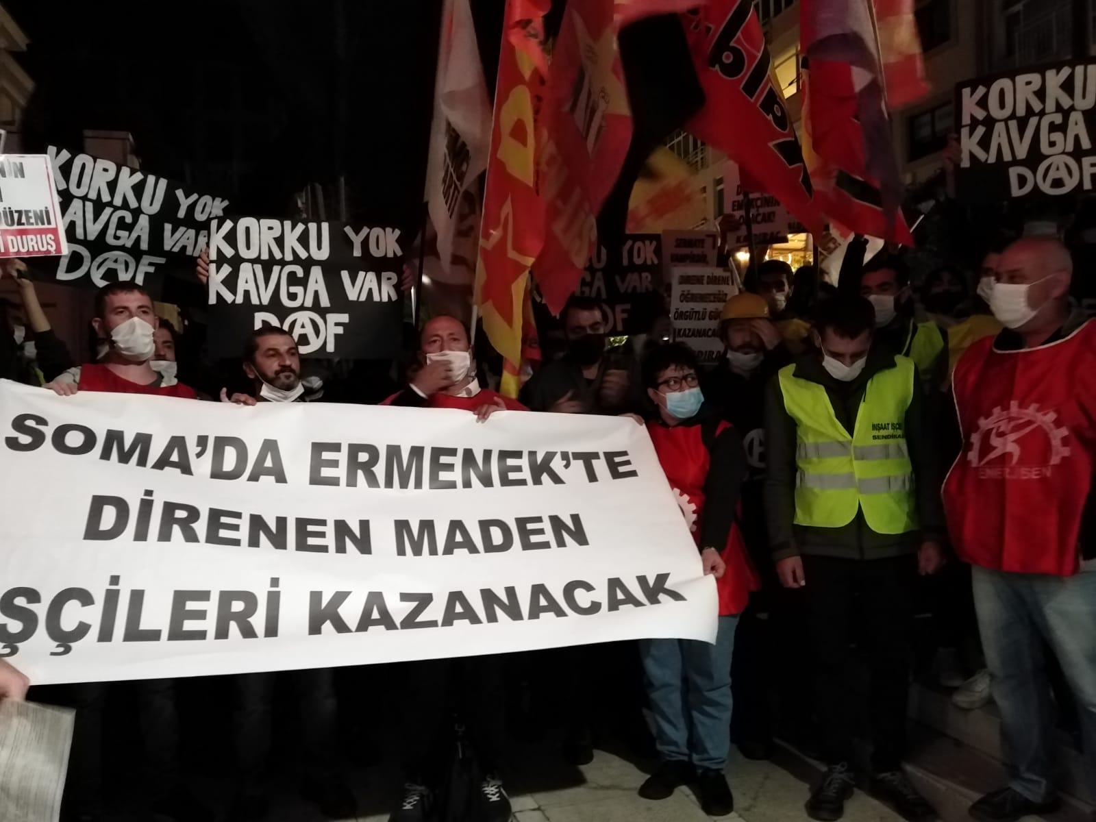 Kadıköy&#8217;de dayanışma eylemi: &#8220;Maden işçisi yalnız değildir!&#8221;