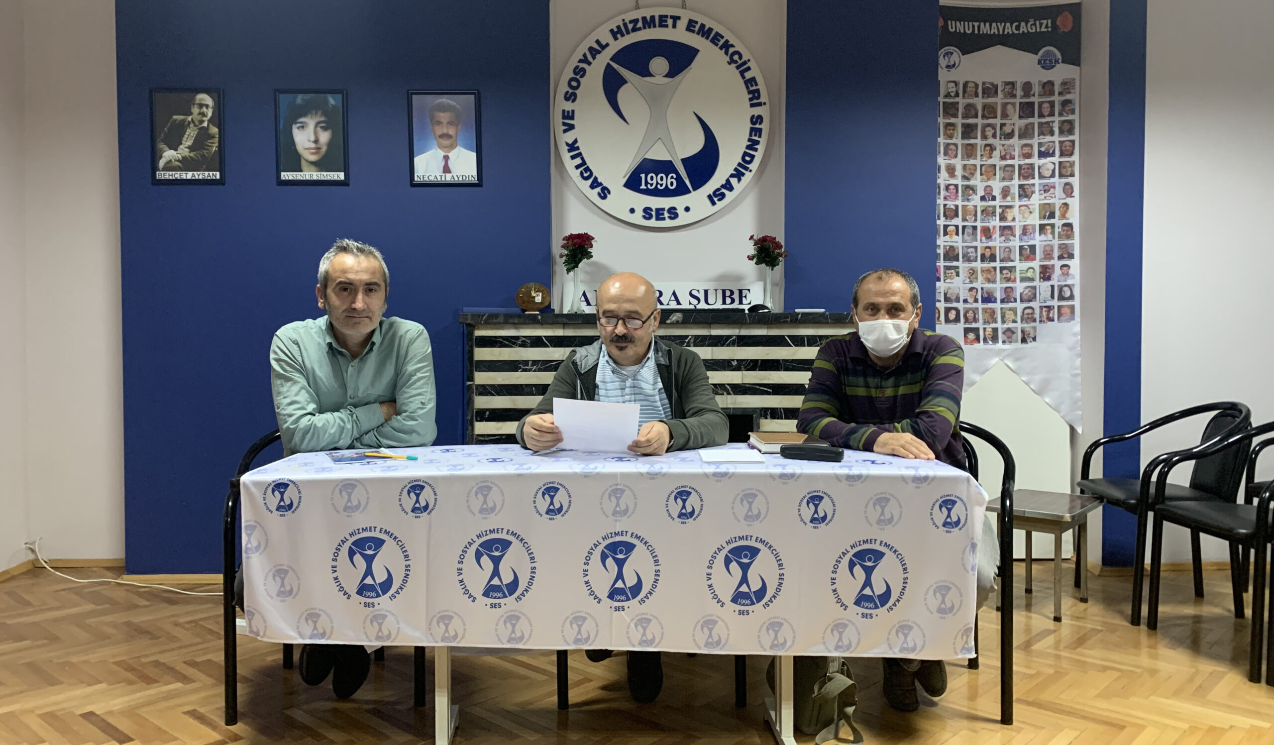 SES Ankara Şube: &#8220;Filyasyon ekipleri tükenme noktasına geldi, pandemi başından beri 450 bin vaka oldu&#8221;
