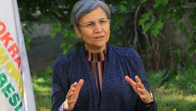 Hakkında 22 yıl hapis cezası verilen DTK Eş Başkanı Leyla Güven tutuklandı: &#8220;İçeride ya da dışarıda siyaset yapmaya devam&#8221;