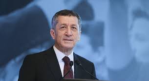 Ziya Selçuk yüz yüze eğitim için 4 Ocak tarihini işaret etti