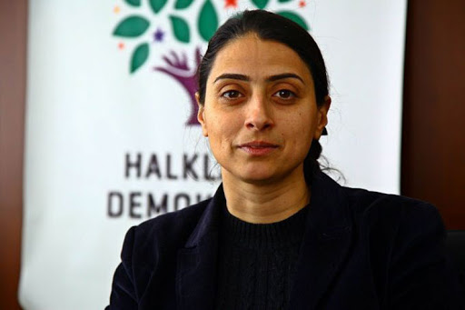 HDP&#8217;li Feleknas Uca&#8217;dan Adalet Bakanı Gül&#8217;e Gercüş sorusu: &#8220;Kaç kişi hakkında soruşturma başlatıldı?&#8221;