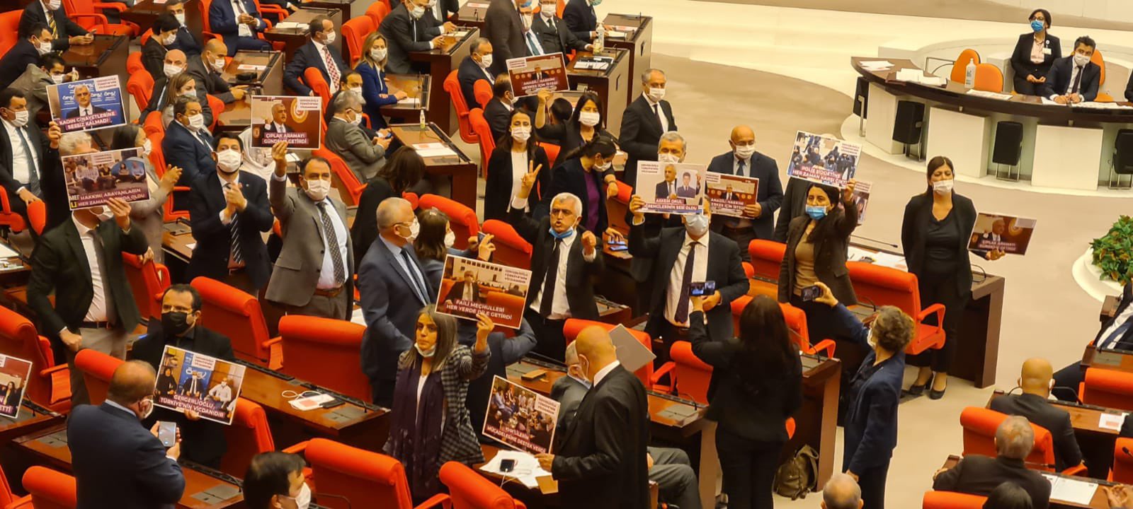 Gergerlioğlu&#8217;nun milletvekilliği düşürüldü: &#8220;Bu, Meclis&#8217;e yeni bir darbedir&#8221;