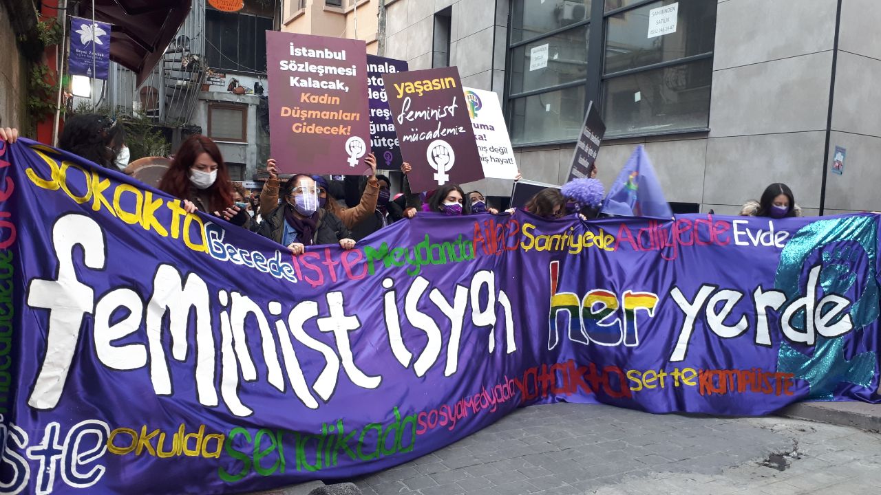 Feminist mimarlık - Evren Kocabıçak (Feminist Bellek)