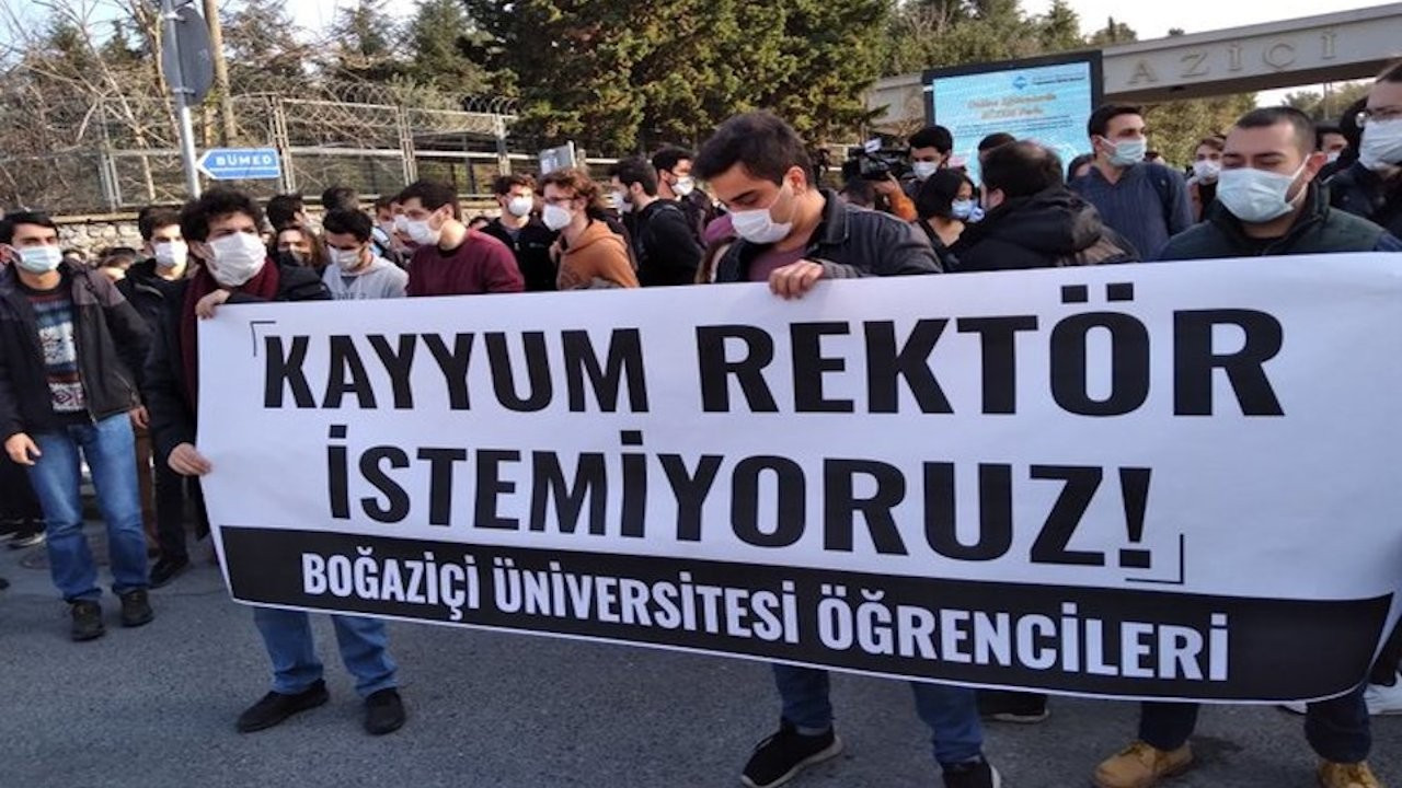 Zorla güzellik olmuyor &#8211; Çiğdem Toker (Sözcü)