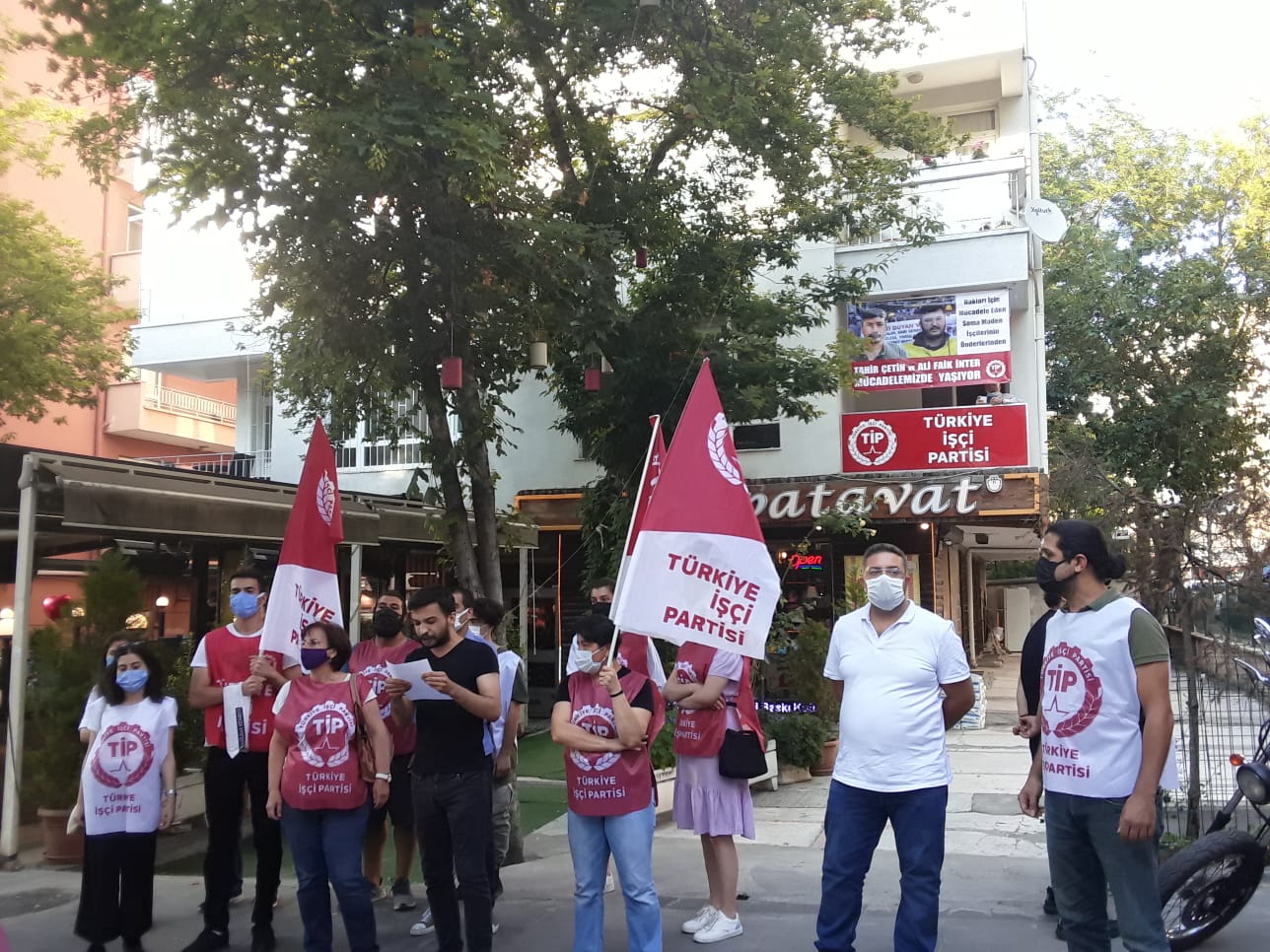 Ankara polisinin liseli genci ajanlaştırma girişimine karşı TİP&#8217;ten açıklama: &#8220;Adı yolsuzluklarla, kayıp silahlarla ve mafya ile anılan İçişleri Bakanı&#8217;nın elemanları gençliğe musallat oluyor&#8221;