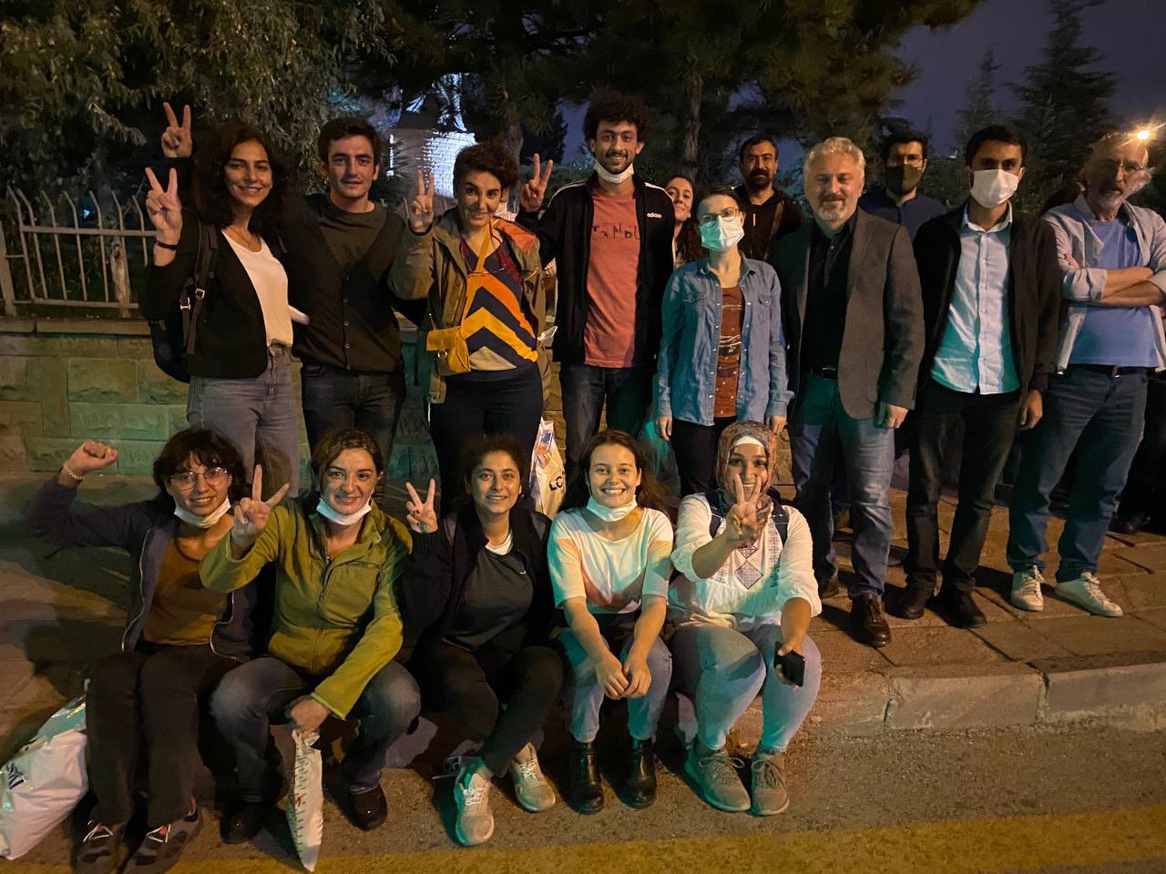 Gözaltına alınan ESP ve SGDF’liler serbest bırakıldı: 7 kişinin emniyetteki işlemleri devam ediyor
