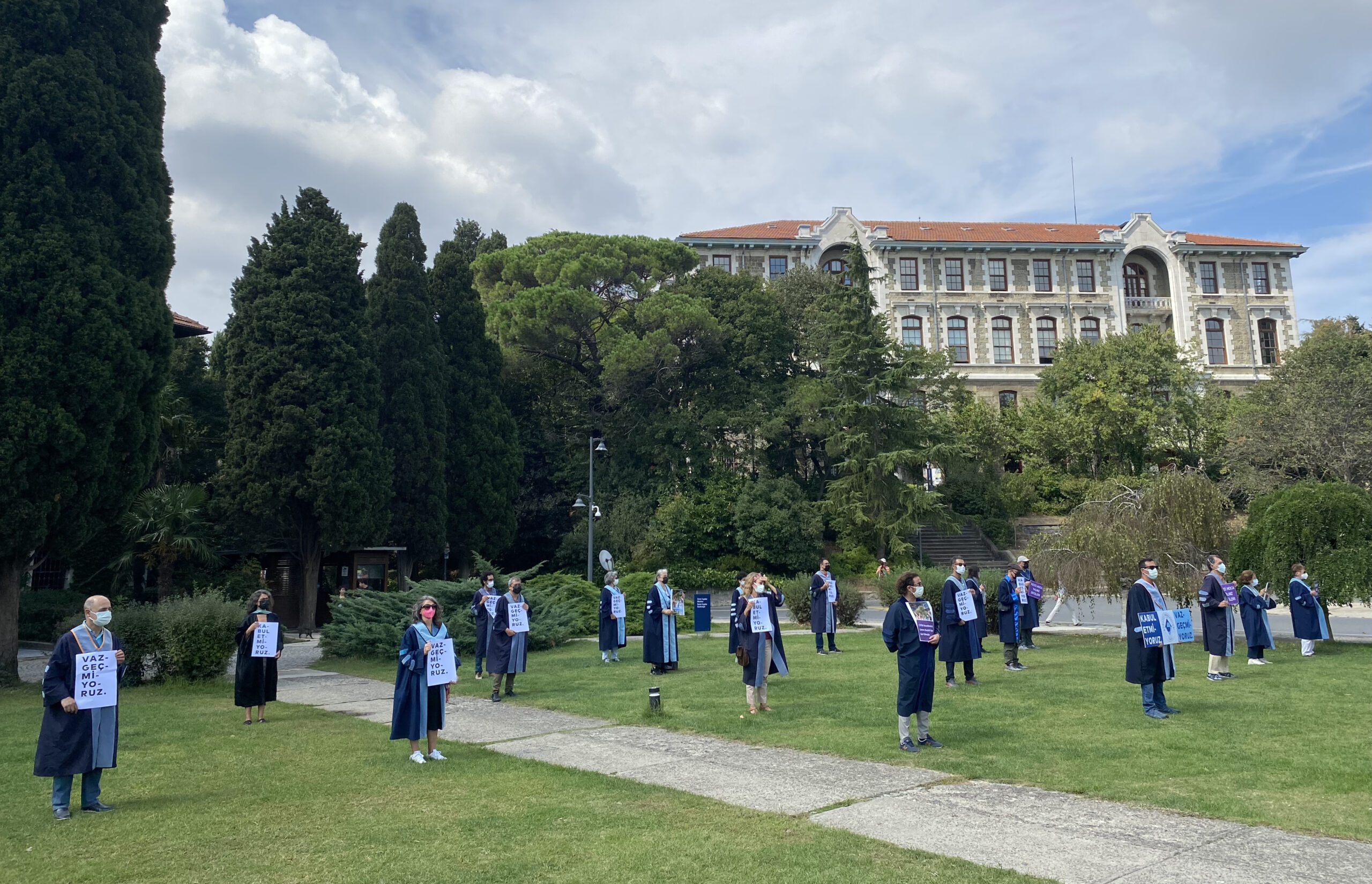 Boğaziçi Üniversitesi’nde akademisyenlerin nöbeti 168. gününde