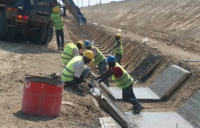 Yapı Merkezi’nin Tanzanya şantiyesi adeta bir toplama kampı: Ücretler aylarca ödenmiyor, çarşı izni yok, sosyal hayat yok