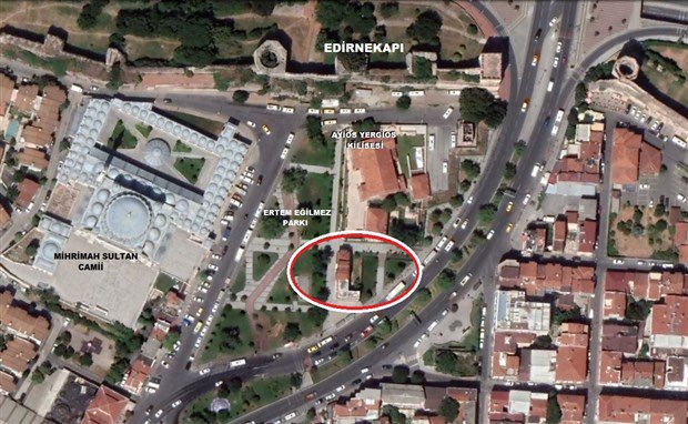 İBB, AKP döneminde TÜGVA&#8217;ya 25 yıllığına bedelsiz olarak tahsis edilen Edirnekapı&#8217;daki binanın tahliyesi için yasal işlem başlattı