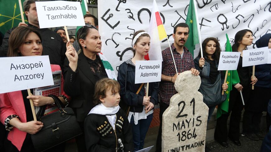 Kürt sorunundan sonra Çerkes sorunu mu? &#8211; Fehim Taştekin (Al-Monitor)