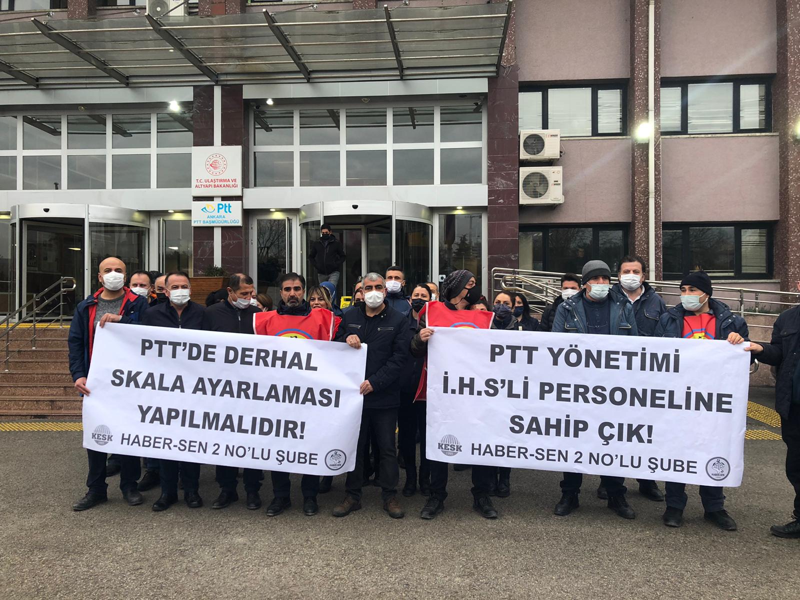 Haber-Sen PTT Başmüdürlüğü önündeydi: &#8220;Posta emekçileri geçinemiyor&#8221;