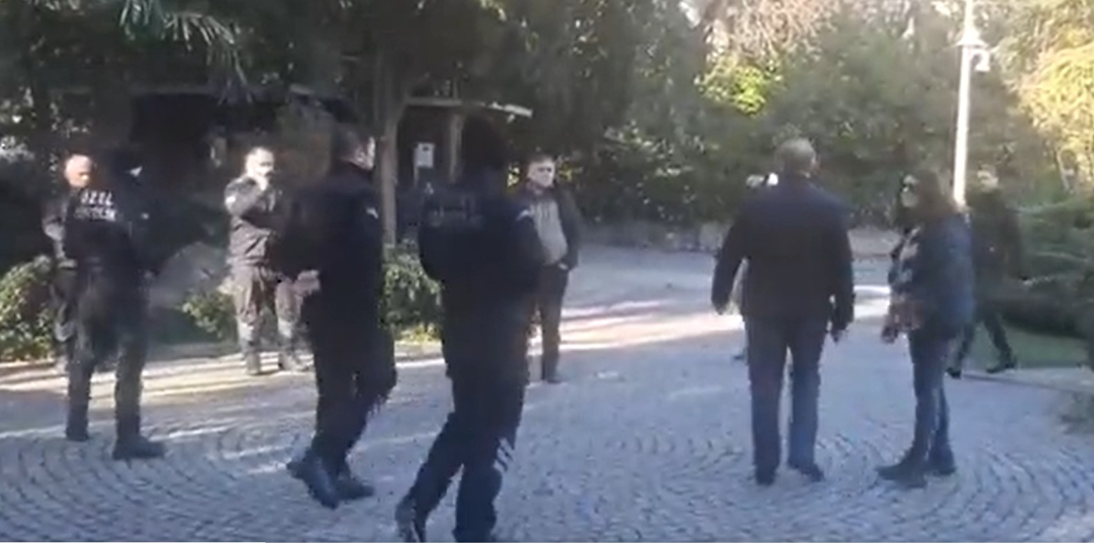 Naci İnci ve özel güvenliklere özel duruşmaya öğrencilerden tepki: &#8220;Naci biz seni bu okuldan göndereceğiz&#8221;