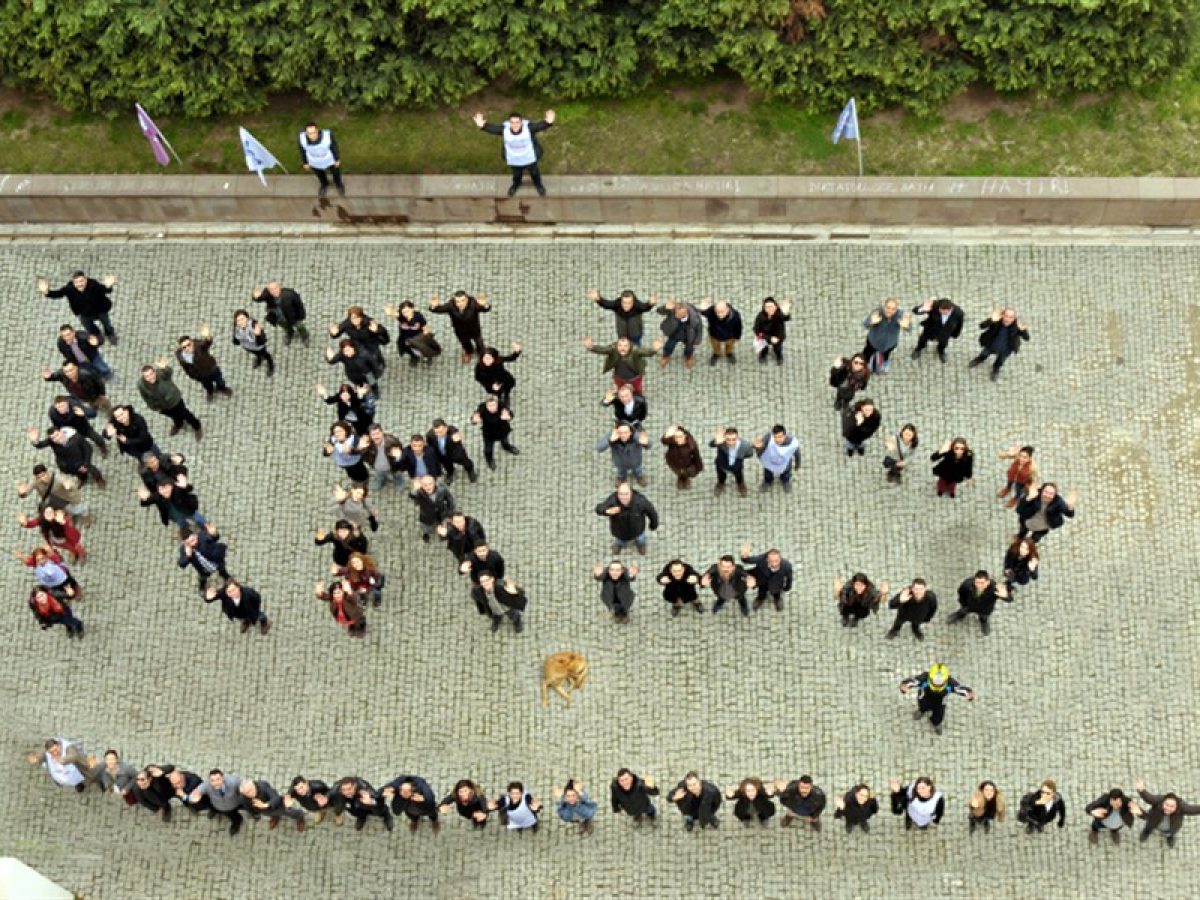 Kadın çalışanların kreş mücadelesi üzerine bir AYM kararı – Emel Ataktürk Sevimli (Çatlak Zemin) Kadın çalışanların kreş mücadelesi üzerine bir AYM kararı – Emel Ataktürk Sevimli (Çatlak Zemin)