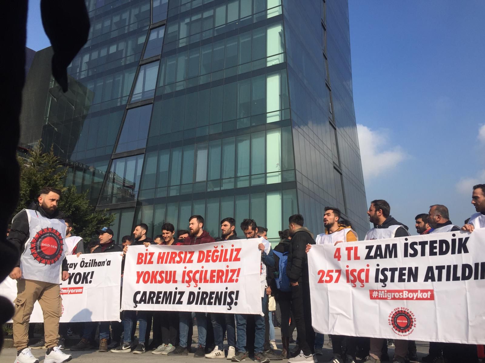 Çalışma Bakanı&#8217;ndan Migros açıklaması: &#8220;Soruşturma başlattık, hiçbir işçimizin mağdur edilmesine göz yummayacağız&#8221;