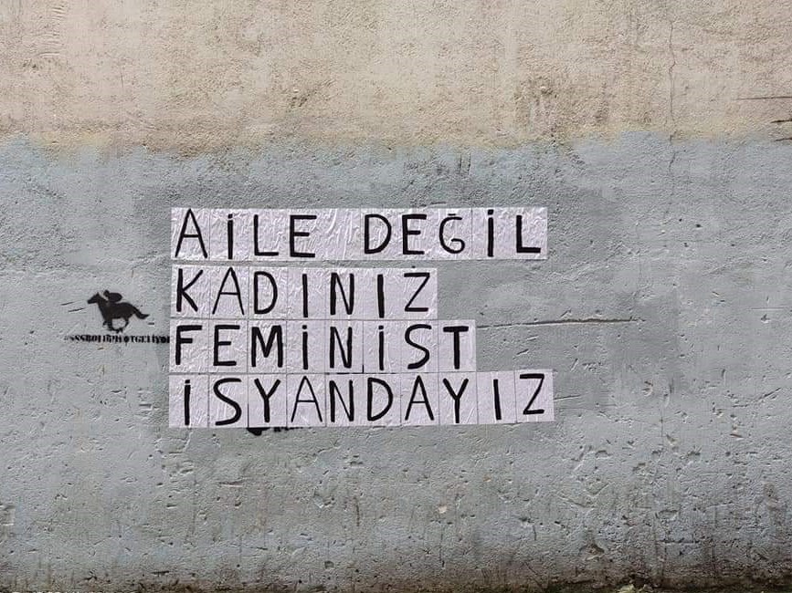 “En az üç çocuk” söyleminin etkileri – Yasemin Dildar (Çatlak Zemin) “En az üç çocuk” söyleminin etkileri – Yasemin Dildar (Çatlak Zemin)