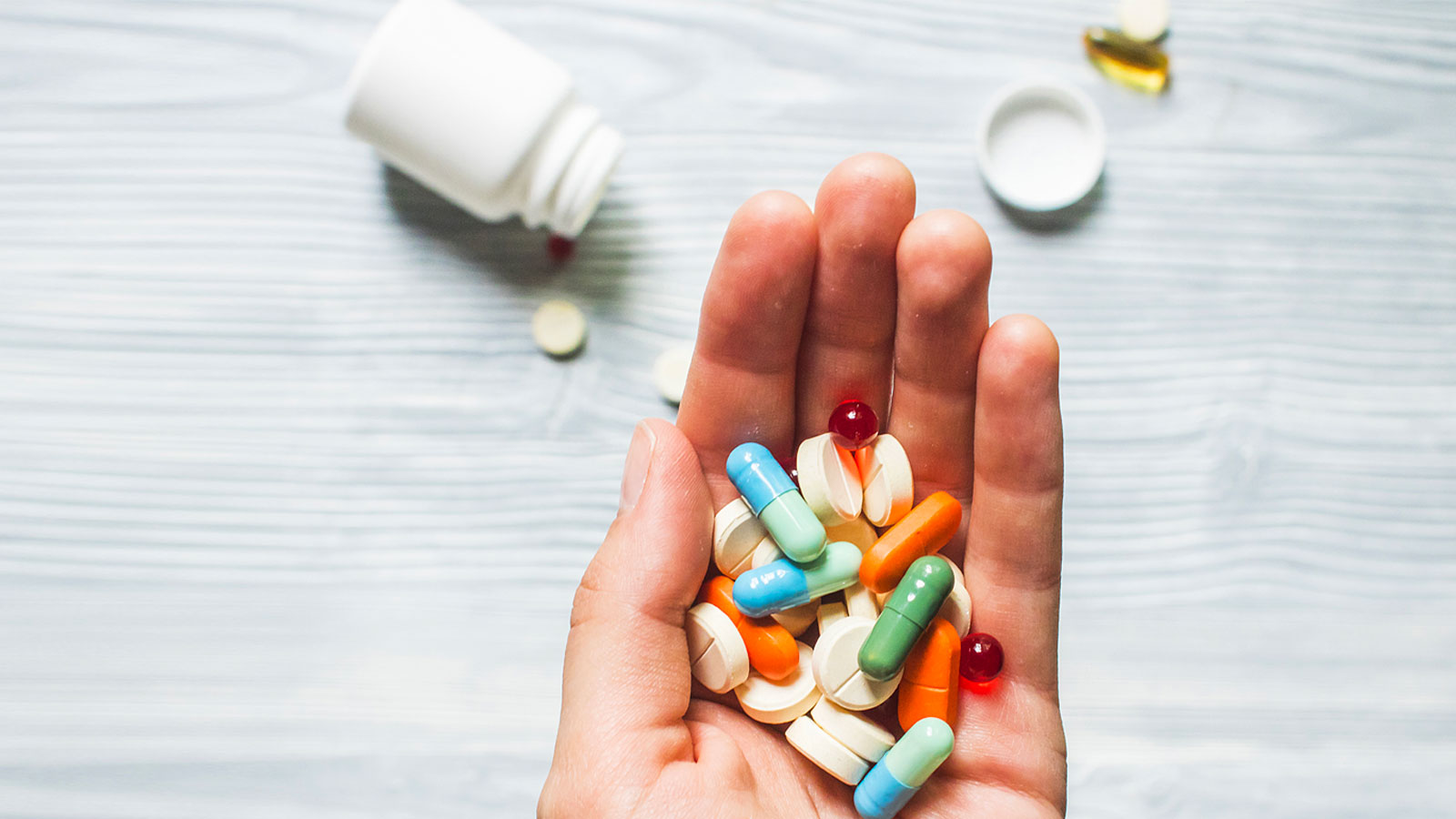 Лекарства фото. Фармацевтика. Торговля лекарствами. Лекарства стать. Лекарства стать.