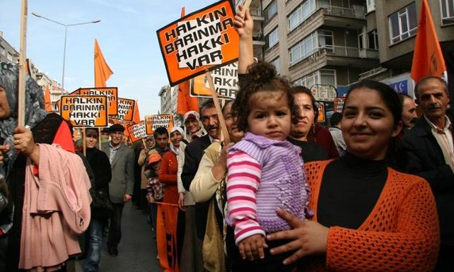Halkevleri GYK üyesi Ferda Koç ile söyleşi: “Bu yolda umut var” (Tebeşir)