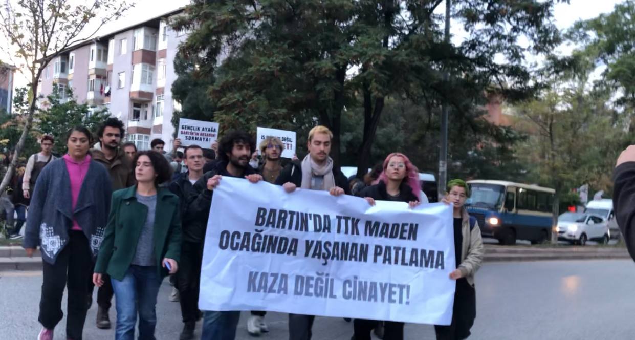 Ankara 100. Yıl&#8217;da gençlik eylemde: &#8220;Yüreğimiz Bartın&#8217;da, öfkemiz sokakta&#8221;