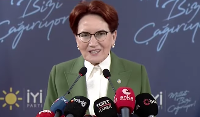 İmzasını çiğnedi, masayı dağıttı, maskesini indirdi: Meral Akşener, Kılıçdaroğlu&#8217;nun adaylığına &#8220;hayır&#8221; dedi!