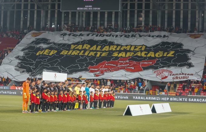 Tribünler susturulamıyor: Göztepe &#8211; Boluspor maçında &#8220;Hükümet istifa&#8221; sesleri