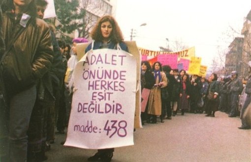 Türkiye&#8217;nin ikinci feminist dalgası (Feminizm ve Cumhuriyet-2) &#8211; Hülya Osmanağaoğlu (Jin Dergi)