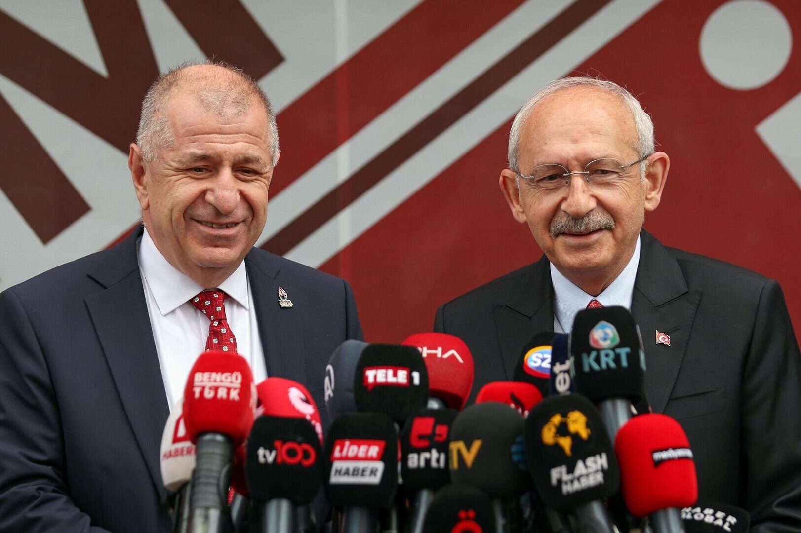 Özdağ, Kılıçdaroğlu ile yaptığı protokolü yayımladı: İçişleri ve iki bakanlık Zafer Partisi&#8217;ne