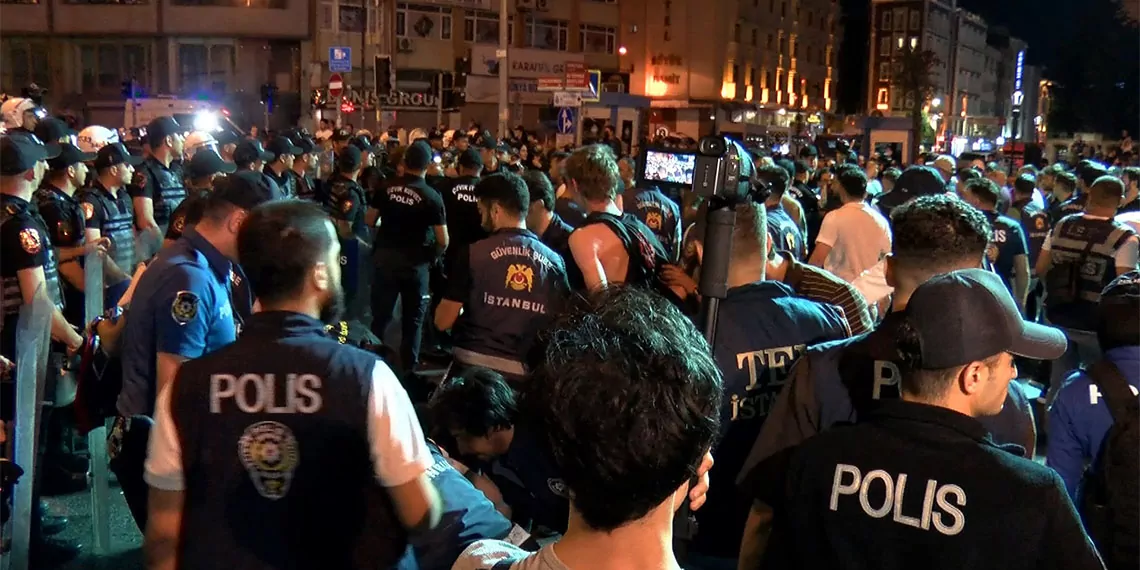Saraçhane&#8217;de gözaltına alınanlardan 13&#8217;ü tutuklandı