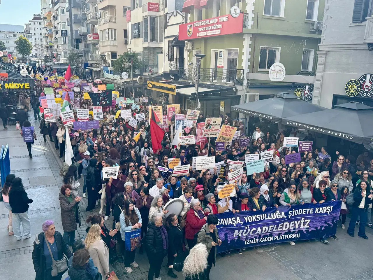 İl il 8 Mart eylemleri: Emperyalist saldırılara, gericiliğe ve aile politikalarına karşı kadınlar sokakta