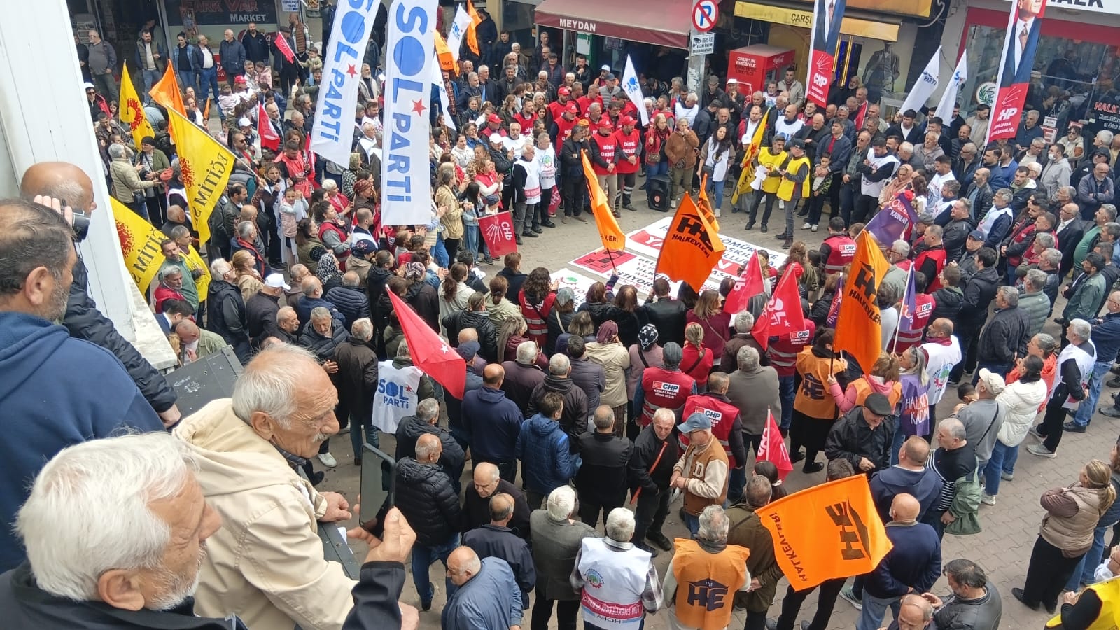 Doğu Karadeniz’de 1 Mayıs: Doğa talanına, çayda sömürüye ve yoksulluğa karşı…
