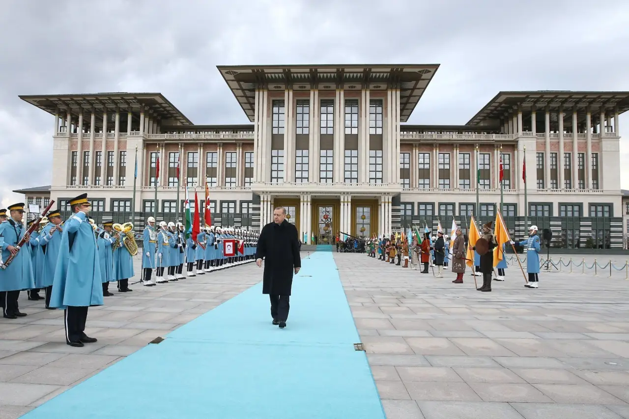 NATO istiyor, Saray uyguluyor: NATO Zirvesi için fiili OHAL