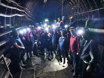 Özden Madencilik direnişine silahlı saldırı: “Ne kurşun ne bıçak sizi işçinin güçlü kollarından kurtarabilir”