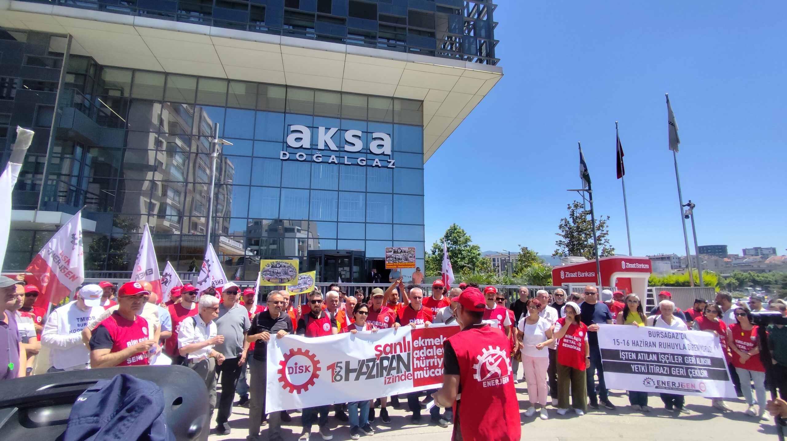 Bursagaz’da işten atmalara karşı direniş sürüyor: “15-16 Haziran Direnişi’nden aldığımız ruhla mücadeleye devam ediyoruz!”
