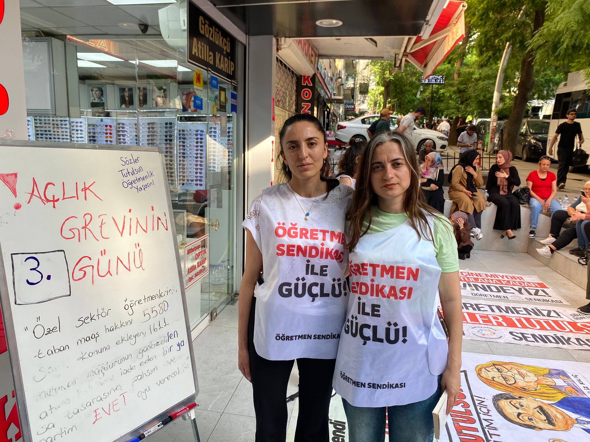 Açlık grevindeki öğretmenler anlatıyor: “Her yaz taleplerimiz için Ankara’ya geliyoruz, bu defa haklarımızı alarak döneceğiz”